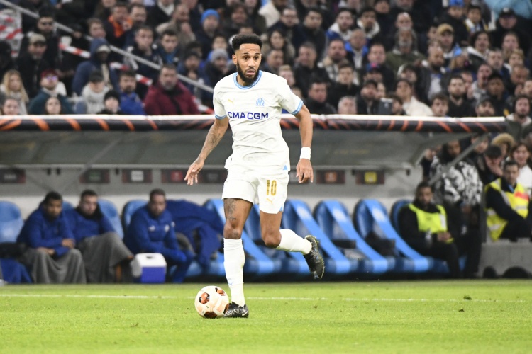 奧巴梅揚(yáng):我們作為一個團(tuán)隊?wèi)?zhàn)斗,教練希望我們做一些偉大的事情