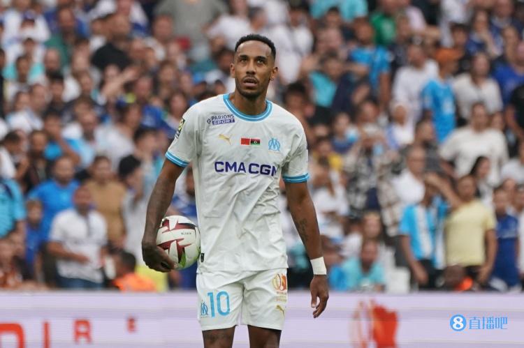 梅開二度助隊(duì)大勝，奧巴梅揚(yáng)本賽季34場(chǎng)取得18球8助攻